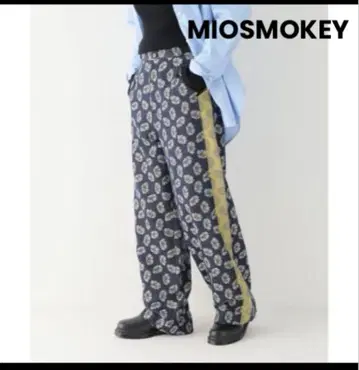 MIOSMOKEY 미오즈모키 JQ 사이드 라인 PT 라인 팬츠