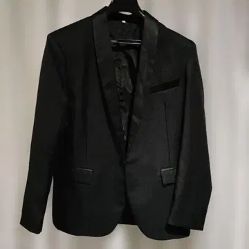 컨디션 최상 턱시도 수트 새틴 숄카라 블랙 M