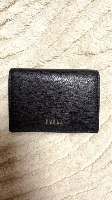 [새상품급] FURLA 블랙 가죽 삼단 접이식 지갑