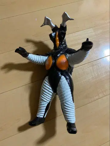 반프레스토 괴수 소프트 비닐 피규어