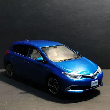 도요타 오리스 AURIS 1/30 블루 메탈릭 컬러 샘플 NE