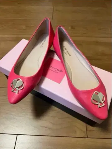 [ 새상품 미사용 ] kate spade 핑크 플랫슈즈 (23.5cm)
