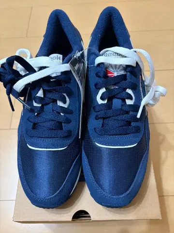 Reebok CL 네이비 24.0cm 새상품 !! 상자, 택 포함