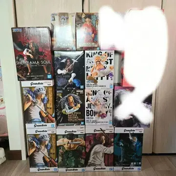 ONE PIECE 피규어 묶음 판매 미개봉 루피 샹크스