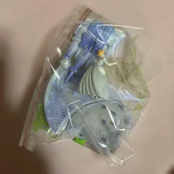 디즈니 신데렐라 피규어