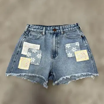 Billabong x Wrangler 데님 숏팬츠 25인치