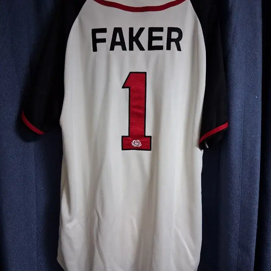 T1 Faker birthday uniform | Bunjang Global