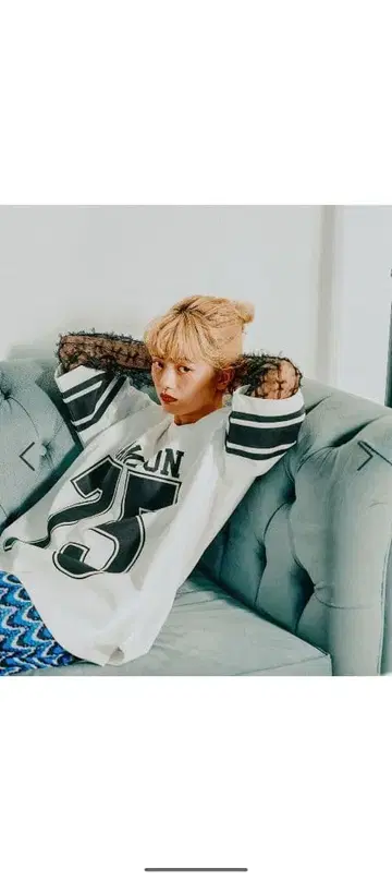 니코앤드 모드놈코어 레이어드 넘버링 T셔츠