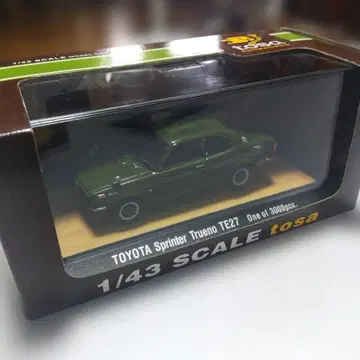 토사 도요타 스프린터 트레노 TE27 1/43
