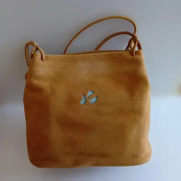 Kitamura K2 숄더백 카멜 가죽