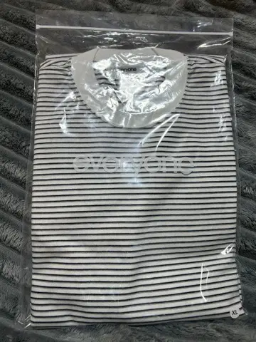 everyone back logo og border long sleeve
