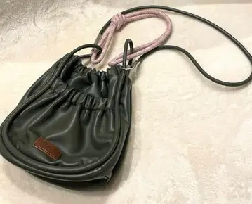 CPCM PU 파라코드 개더 미니 숄더백 카키