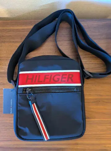 TOMMY HILFIGER 숄더백 네이비