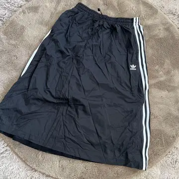 adidas 블랙 바스락 나일론 롱 스커트 플리스 XL