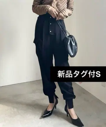 새상품: CARGO SLACKS PANTS Ameri Vintage 블랙