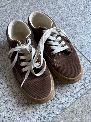 VANS 코듀로이 스니커즈 브라운