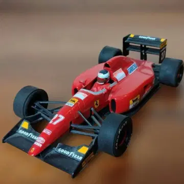 미사용 F1 Ferrari 페라리 F92A J.알레지 #27