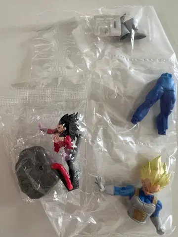 HG 드래곤볼02 SAIYAN EDITION 초사이어인 베지터