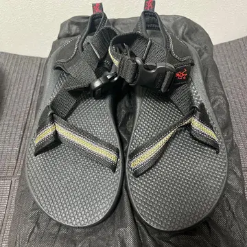 GRAMICCI 블랙 샌들 27cm