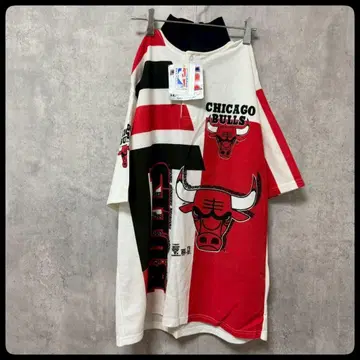 90s NBA 시카고 불스 올 패턴 T셔츠 USA제 데드스탁