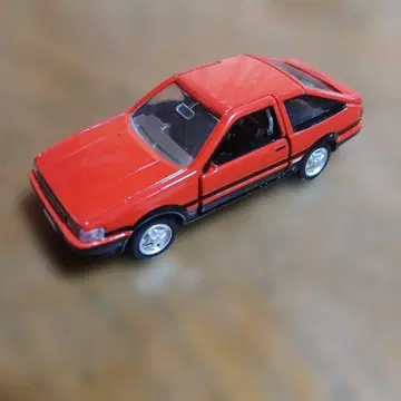 토미카 프리미엄 도요타 스프린터 트레노 AE86 레드
