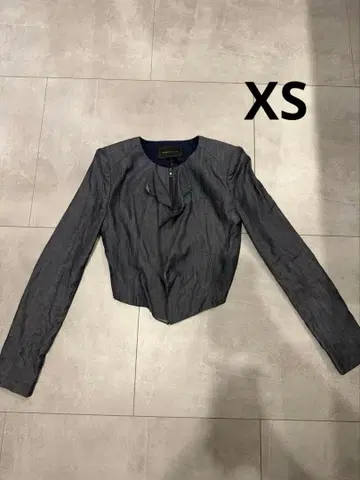 BCBGMAXAZRIA 노카라 자켓 숏 기장 XS