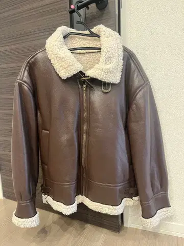 B-3 플라이트 자켓 무스탕 코트 브라운
