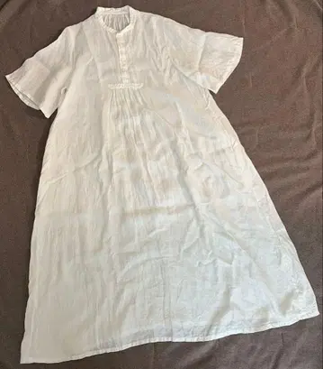 새상품급! nest Robe 반팔 원피스 샘플