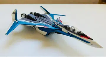 VF-31J 지크프리드 (하야테 인멜만기)
