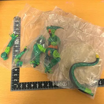 셀 제1형태 드래곤볼Z 피규어 제일복권