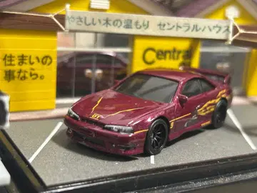 Hot Wheels Nissan Silvia S14 GBW84