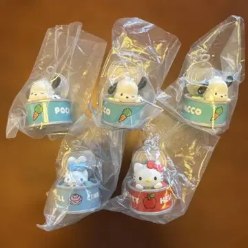 타카라토미아츠 칸캐릭터 산리오 캐릭터즈 가챠 묶음 판매