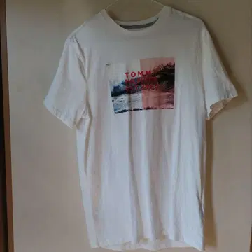 TOMMY HILFIGER 티셔츠