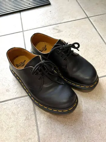 Dr.Martens 닥터마틴 1461 3홀 슈즈 블랙