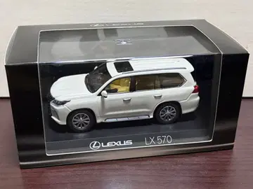 교쇼 1/43 렉서스 LX570 소닉 쿼츠 미니카