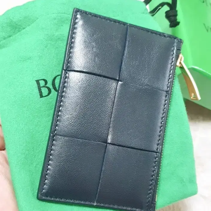 보테가베네타 지퍼 카드지갑 케이스 정품 판매해요
