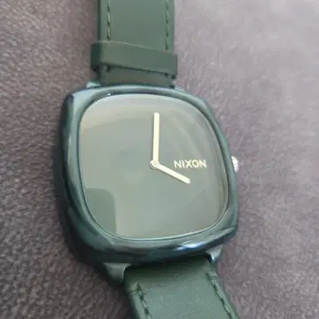 [ 가동품 ] NIXON The Shutter 여성용 쿼츠 손목시계