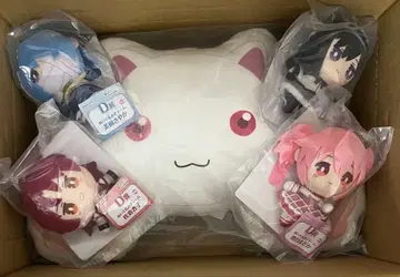마법소녀 마도카 마기카 제일복권 월희의 회천 C상 큐베 D상 세미컴프