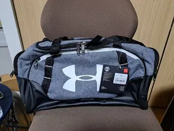 UNDER ARMOUR UA 앤디나이어블 더플백 그레이 x 블랙