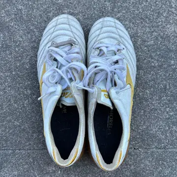 MIZUNO MORELIA NEO 축구 스파이크 화이트 골드