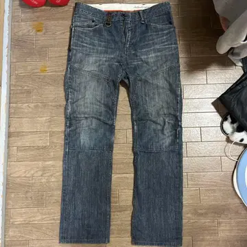 가격 인하 중 더블니 스트레이트 데님 AVIREX W32