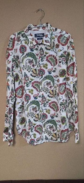 Desigual / 데시구알 올 패턴 긴팔 슬림핏 페이즐리 L