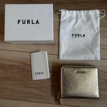 FURLA 접이식 지갑 라운드 지퍼 골드