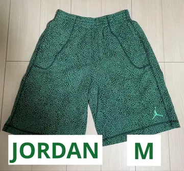 조던 하프 팬츠 M 사이즈