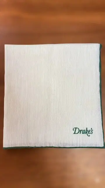 Drake's 린넨 포켓 치프 화이트 그린 테두리