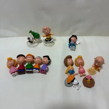 PEANUTS 나라부룬데스. 가챠 피규어 묶음 판매