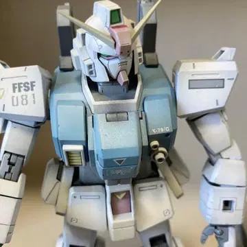육전형 건담 RX-79G MG 건담 프라모델