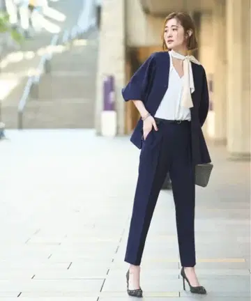 루이엘르뷔티 노카라 돌먼 슬리브 페플럼 수트 셋업 네이비 XL