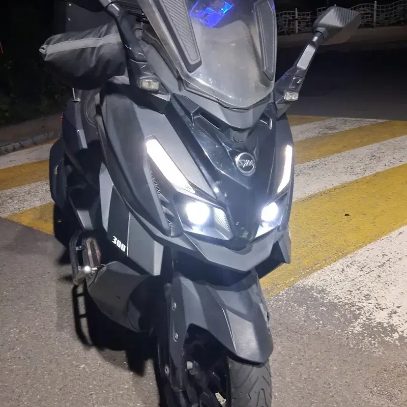 sym 크루심 알파300cc 스쿠터 싸게 팝니다