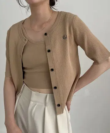 카프리슈 마쥬 2SET 하프 슬리브 가디건 베이지